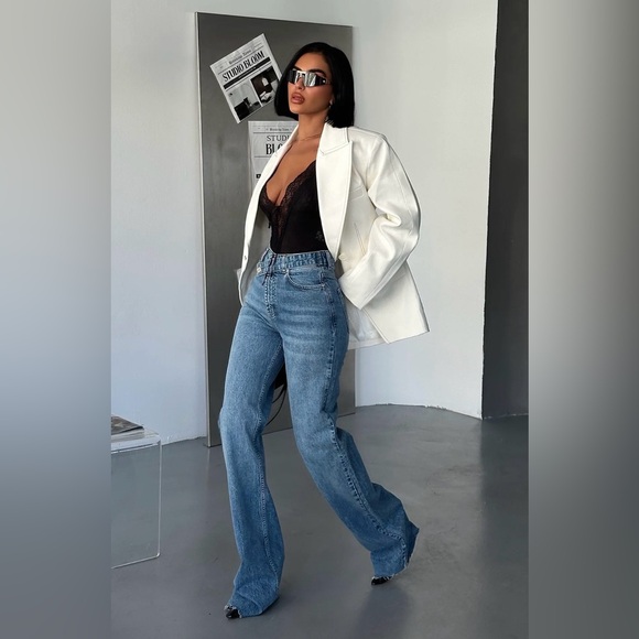 Piral Cross Belt Wide Leg Denim - Picture 3 of 9